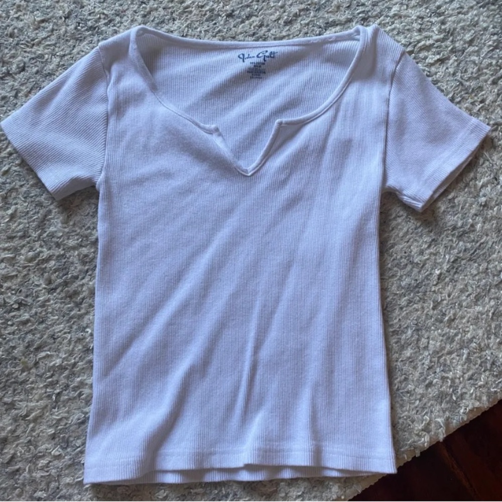 brandy melville tee